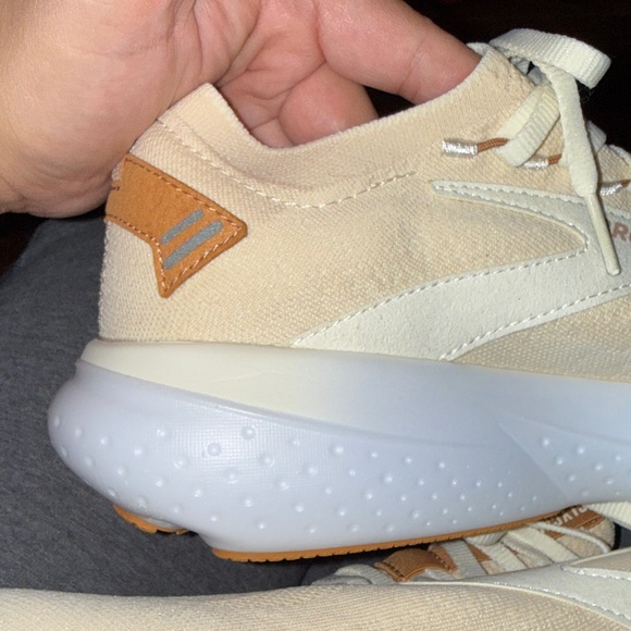 Brooks Glycerin StealthFit 21 cushion neutral - Picture 10 of 16